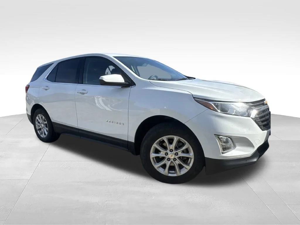 Used 2018 White Chevrolet LT image 3