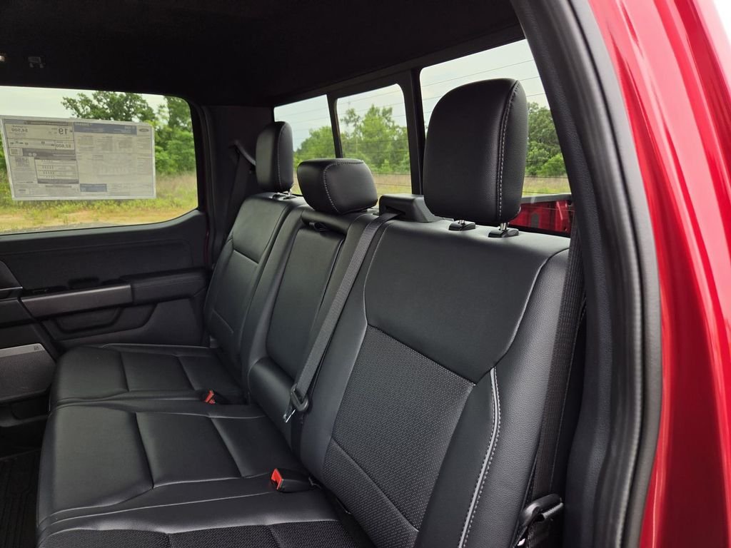 New 2026 Ruby Red Metallic Tinted Clearcoat Ford Lariat® image 39