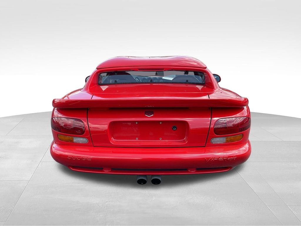 Used 2002 Viper Red Clearcoat Dodge RT/10 image 8