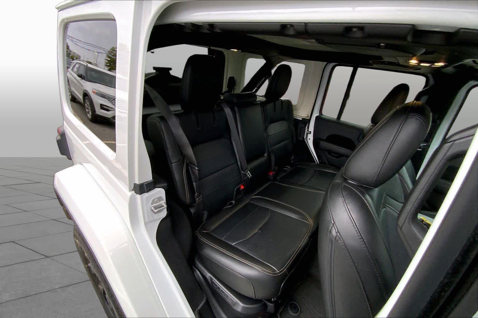 Used 2023 Bright White Clearcoat Jeep Sahara image 16