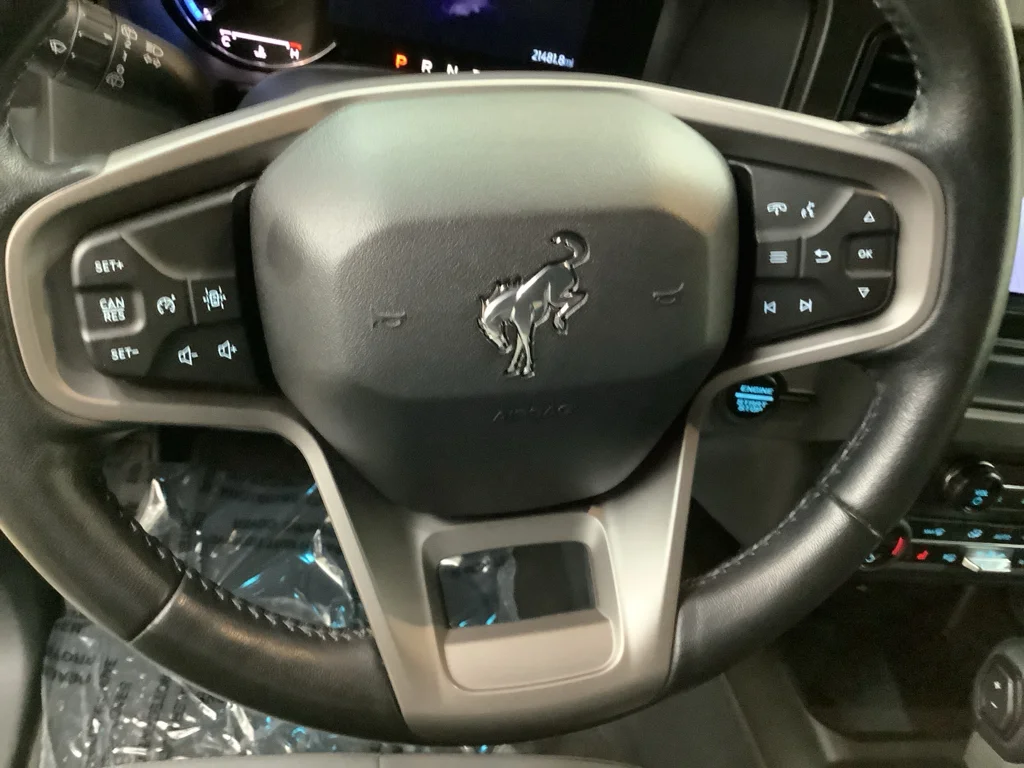 Used 2023 Iconic Silver Metallic Ford Black Diamond image 15