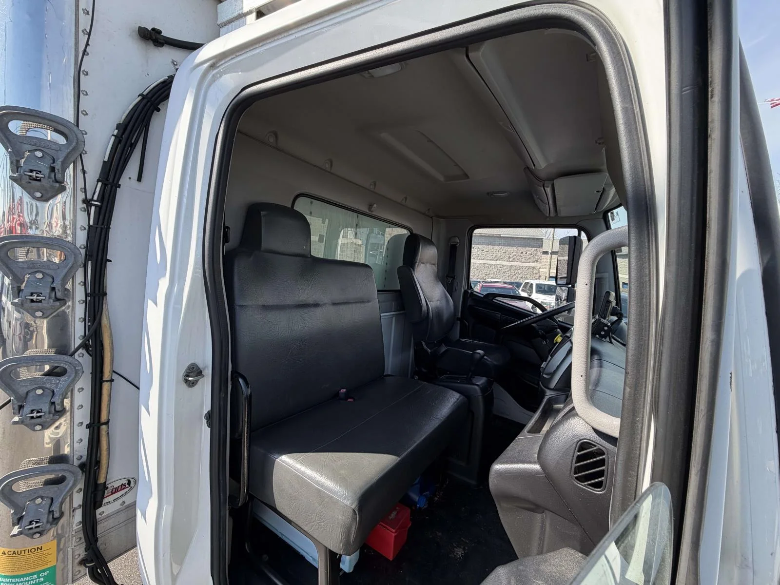 Used 2016 White Hino 268 image 12