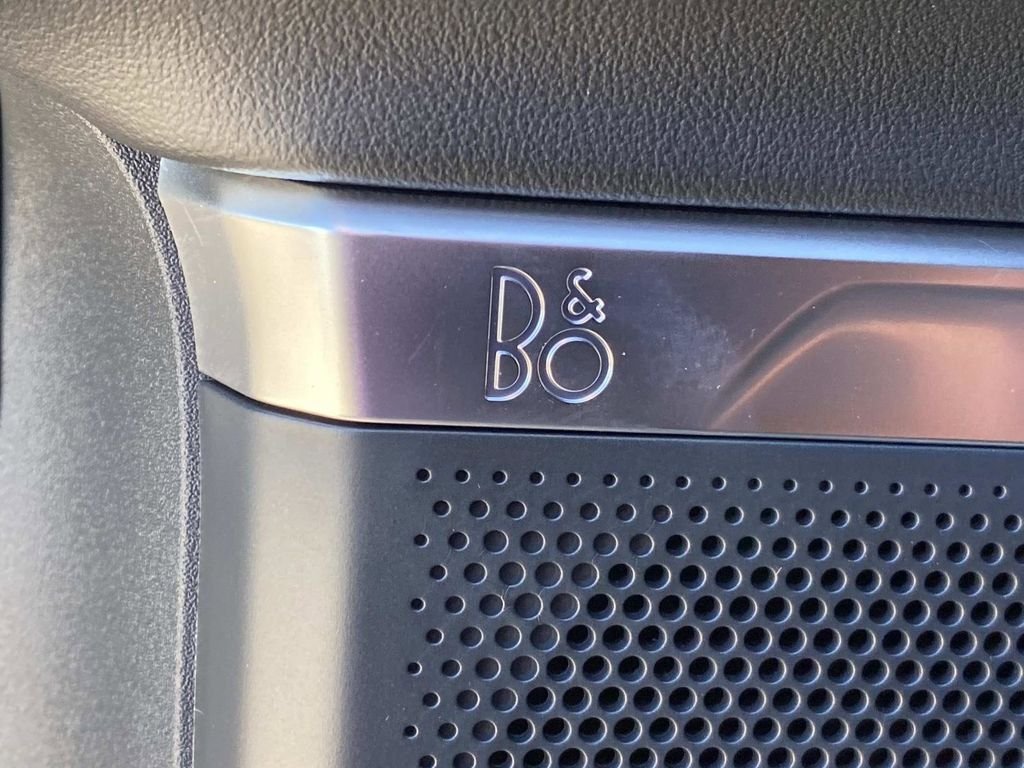 New 2026 Agate Black Metallic Ford Platinum® image 9