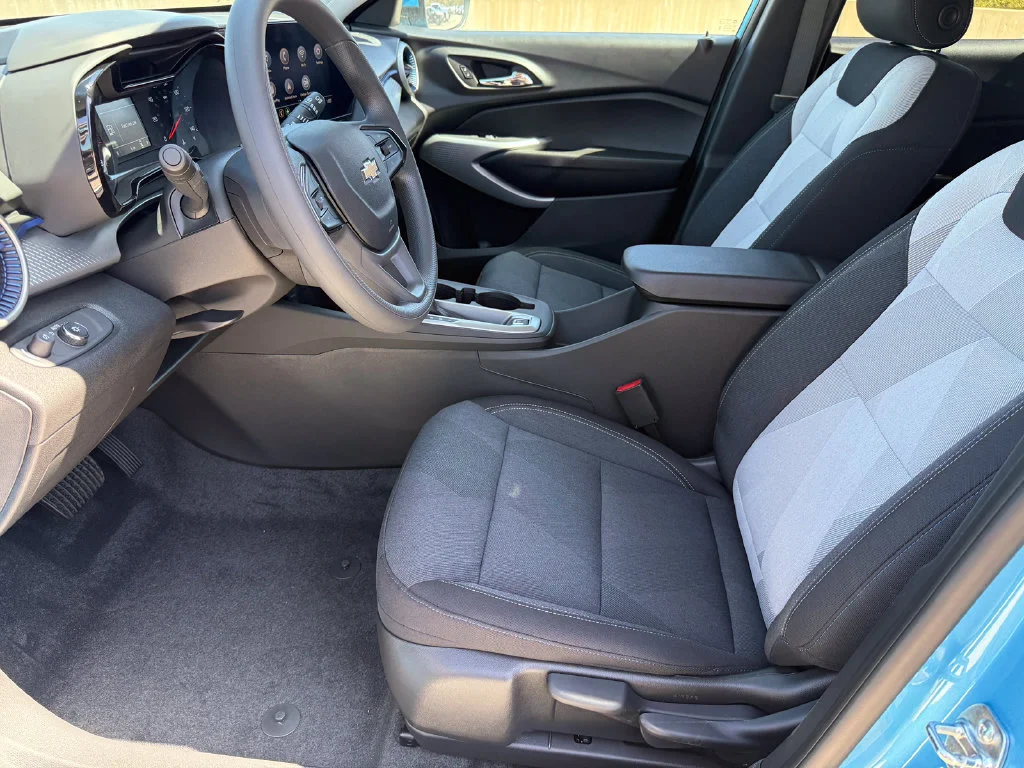 2026 Chevrolet Trax LS - Photo 14