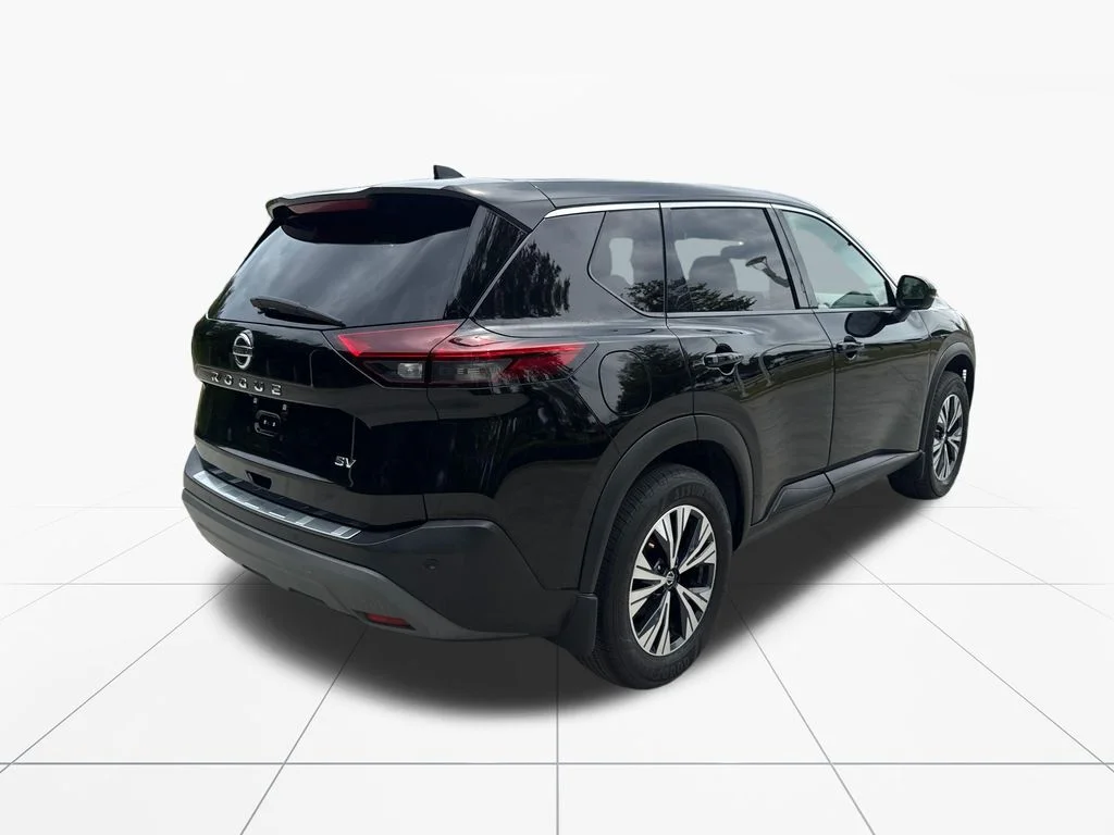Used 2021 Super Black Nissan SV image 8