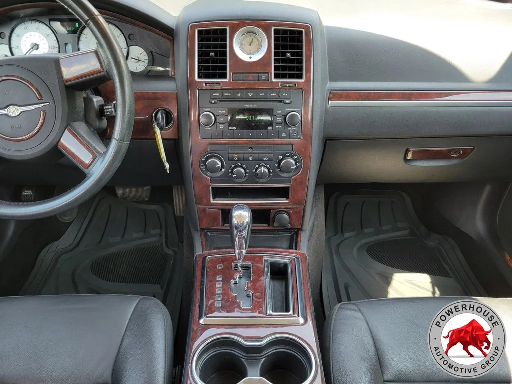 Used 2009 Black Chrysler Touring image 18