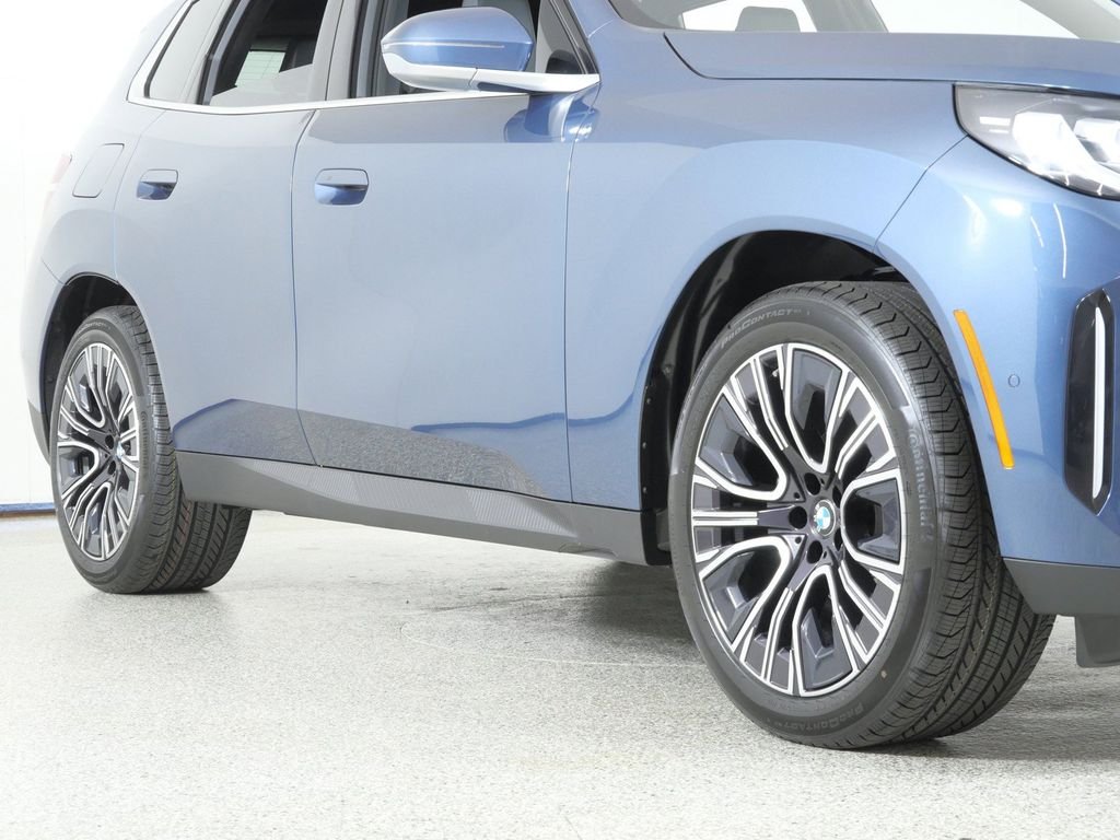 New 2026 Arctic Race Blue metallic BMW 30 xDrive image 6