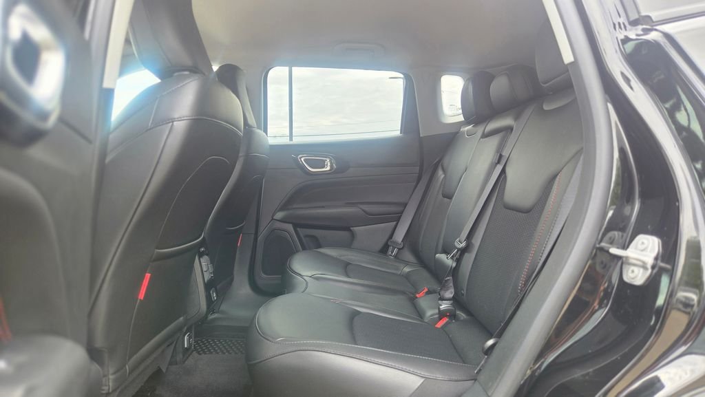 Used 2022 Black Jeep Trailhawk image 34