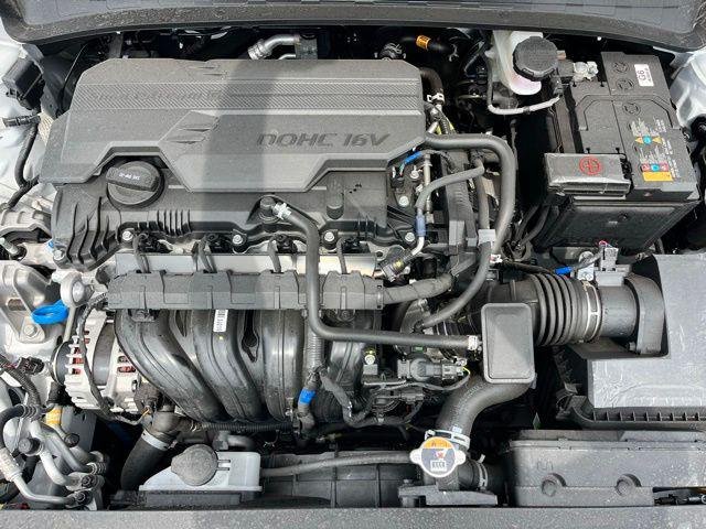2025 Hyundai Elantra SEL - Photo 27