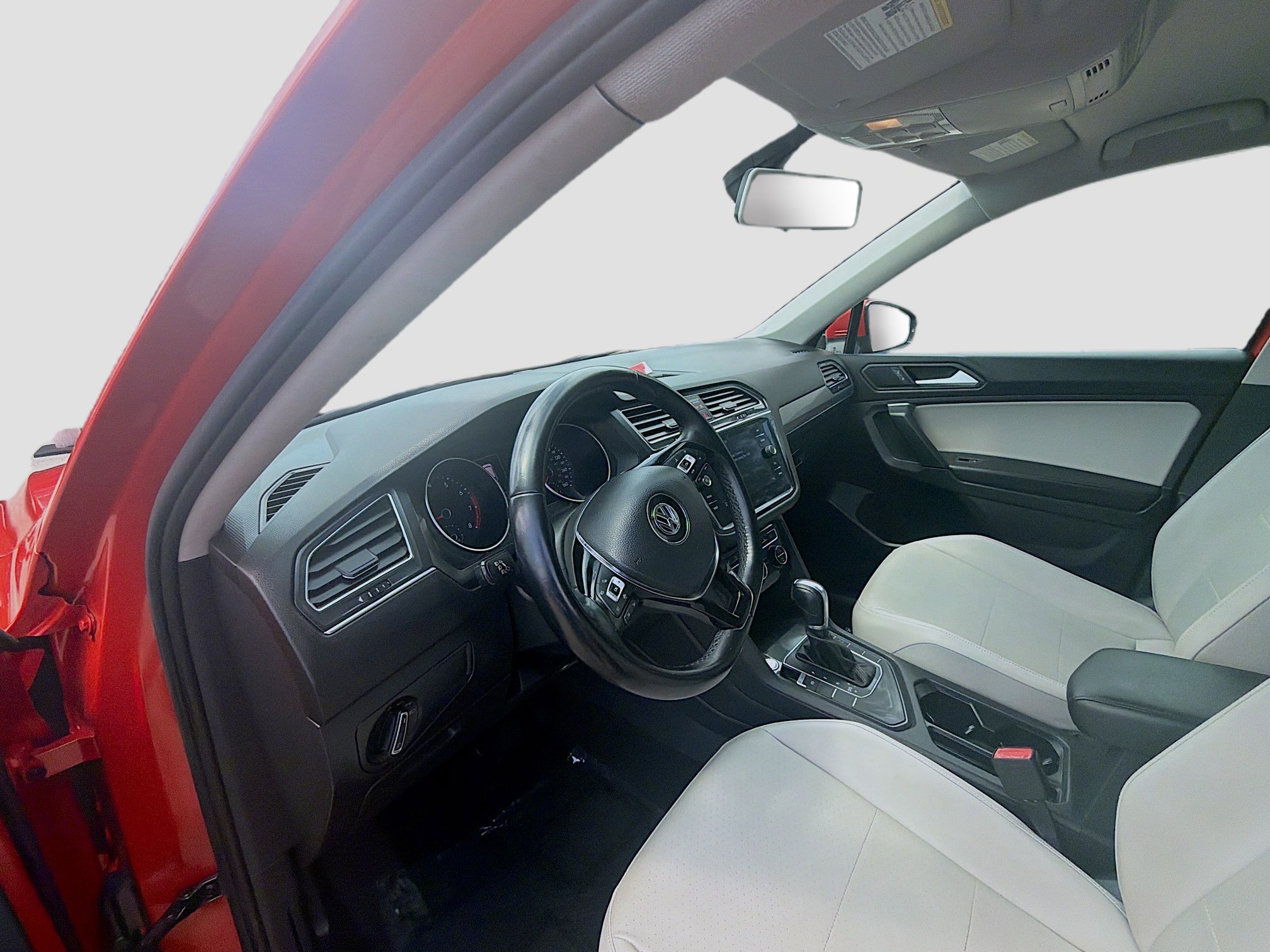 2019 Volkswagen Tiguan SE - Photo 7