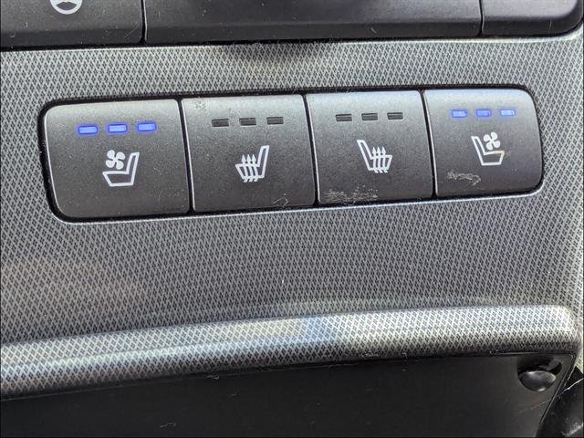Used 2023 Hampton Gray Hyundai Calligraphy image 22