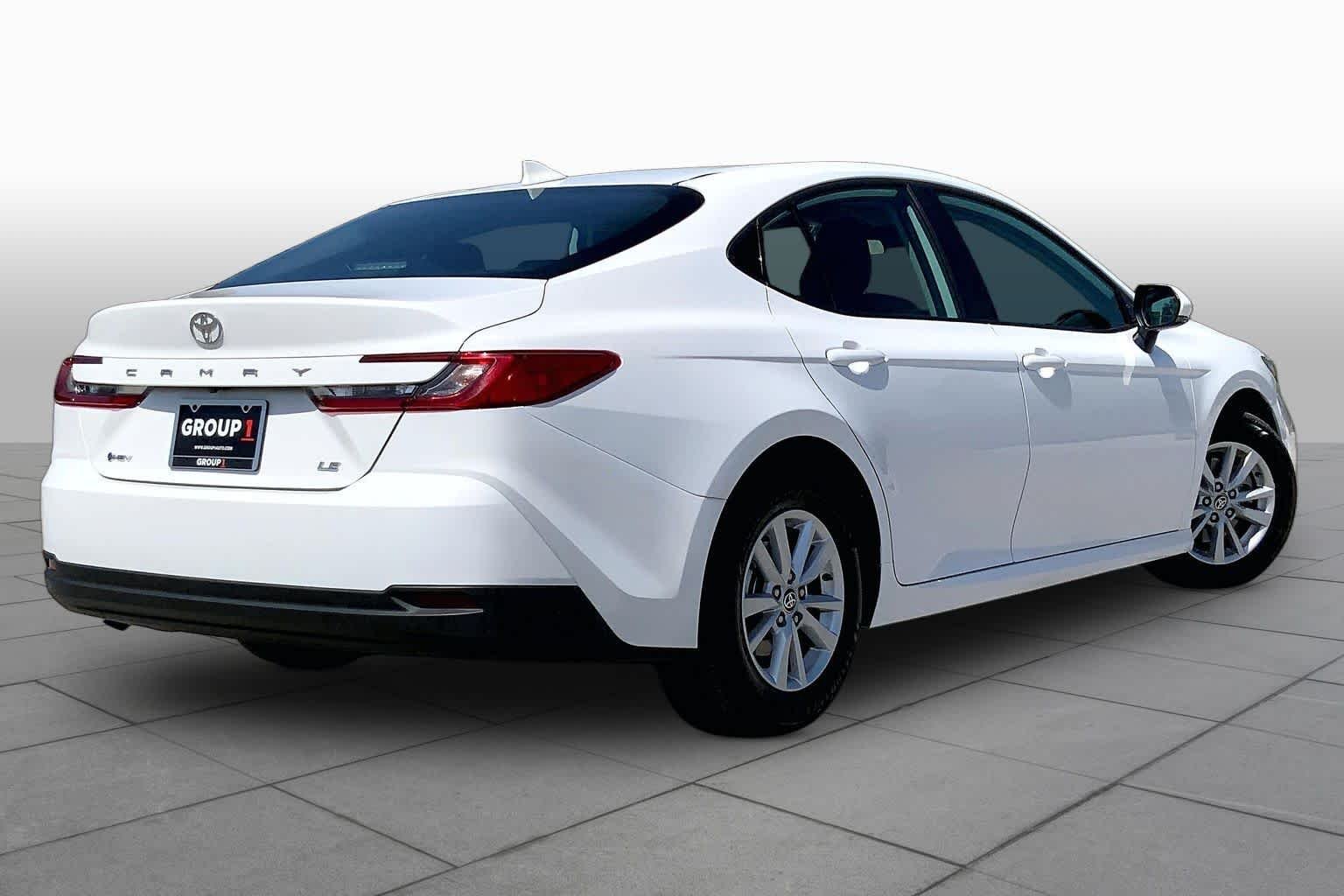 Used 2026 Ice Cap Toyota LE image 13