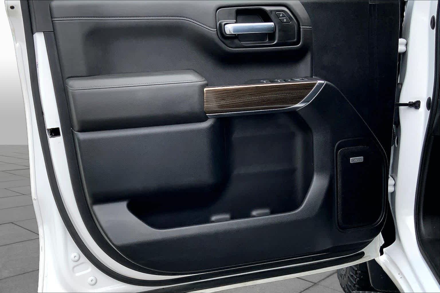 Used 2021 Summit White Chevrolet LT Trail Boss image 22