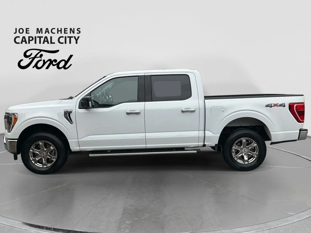 Used 2023 Oxford White Ford XLT image 8