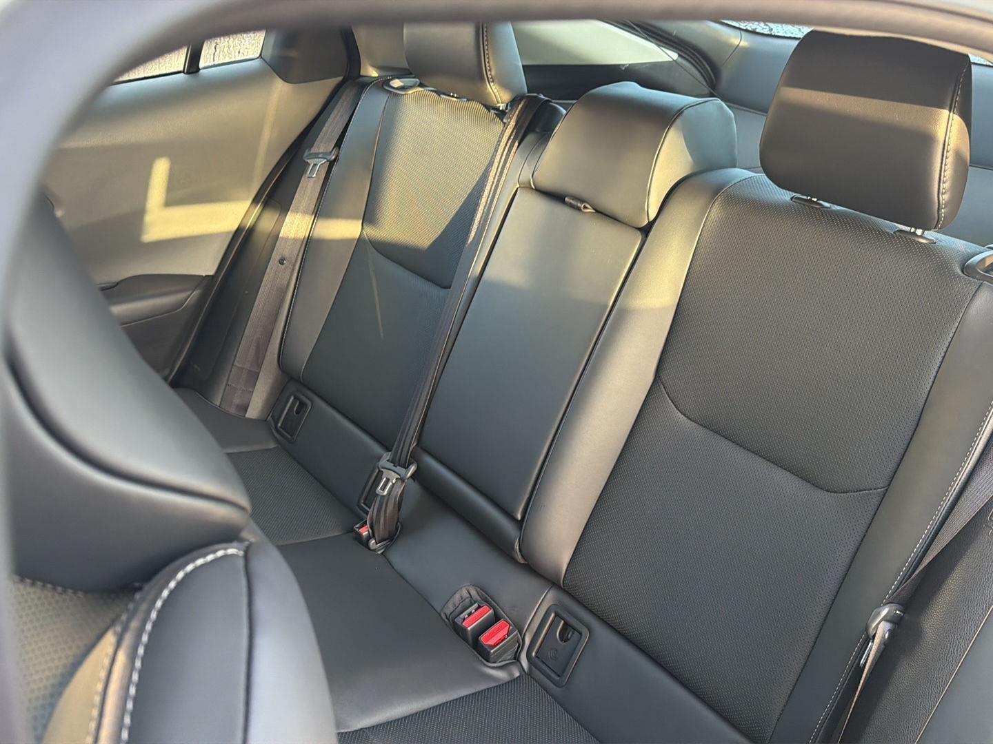 Certified Used 2025 Wind Chill Pearl Toyota XLE image 31