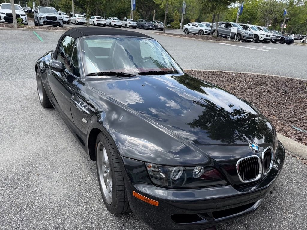 Used 2002 Black BMW Base image 3