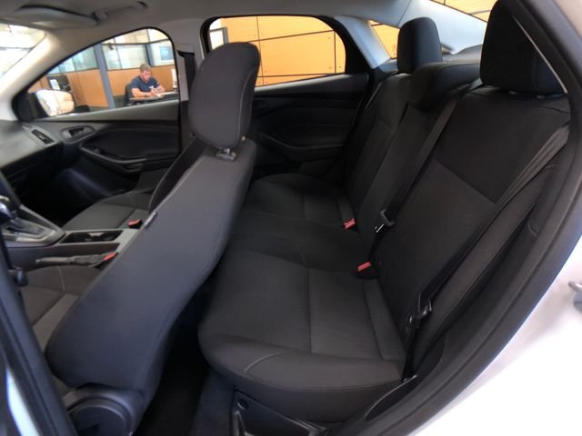 Used 2015 Oxford White Ford S image 20