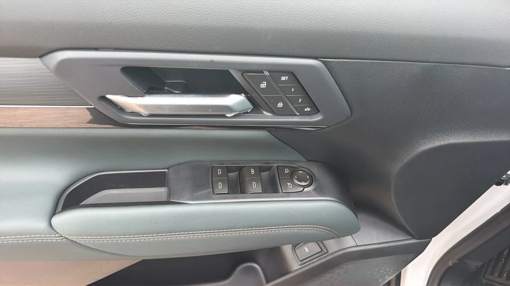 2026 GMC Terrain AT4 - Photo 27