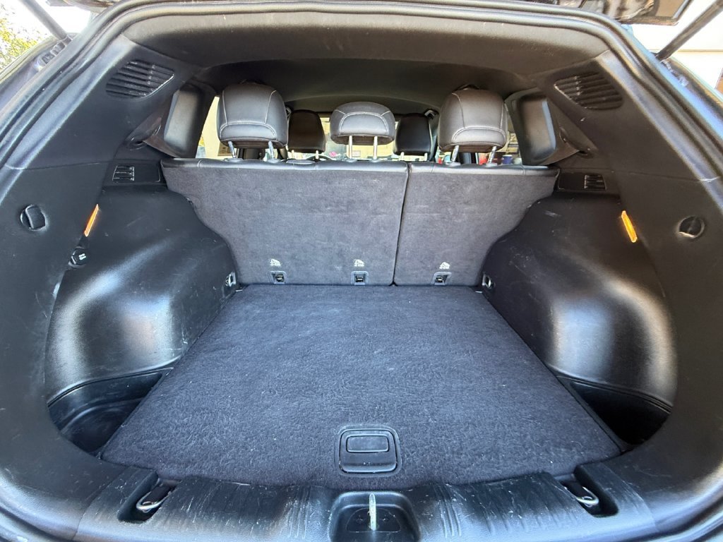 Used 2024  Jeep Trailhawk image 19