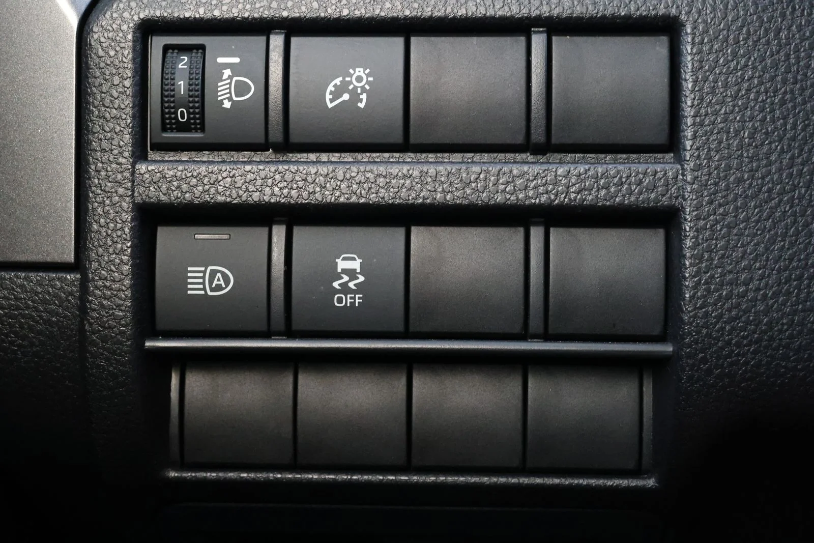 Used 2025 Black Toyota SR5 image 24