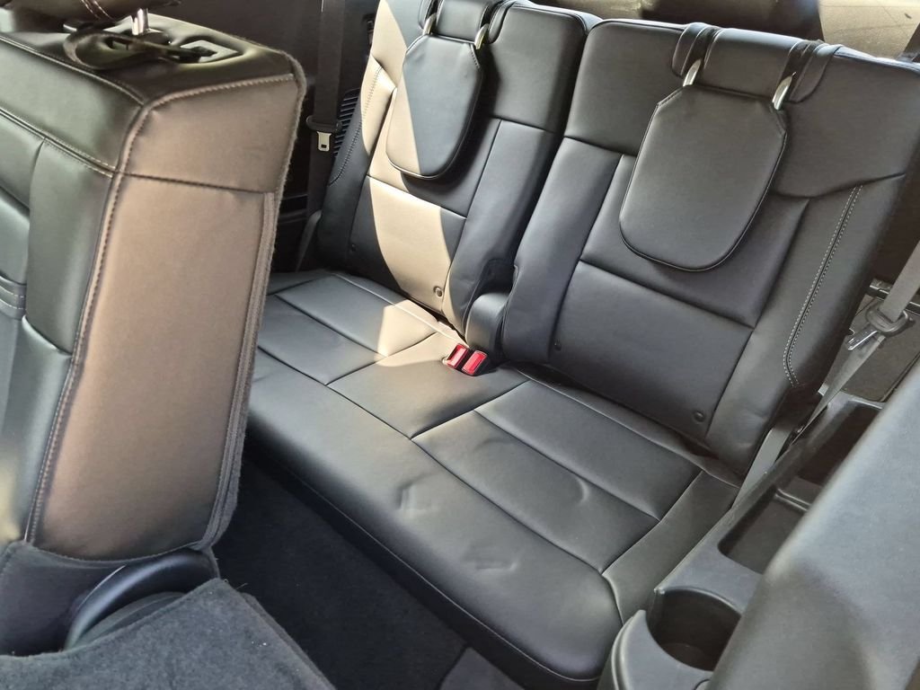Used 2023 Gray Ford XLT image 23