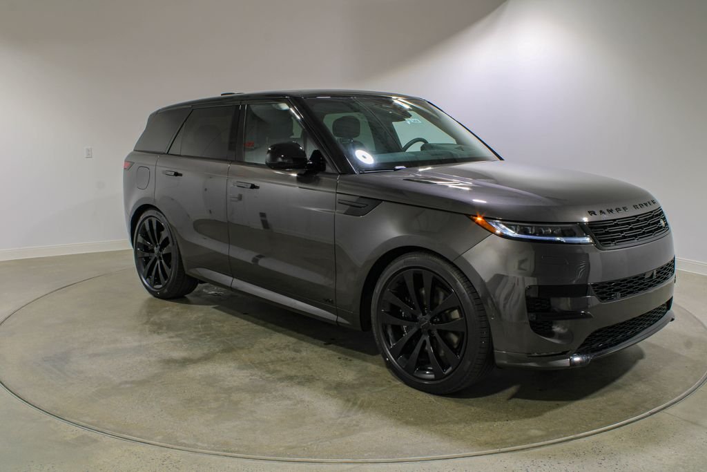 New 2026 Charente Grey Land Rover Dynamic SE P530 V8 image 7
