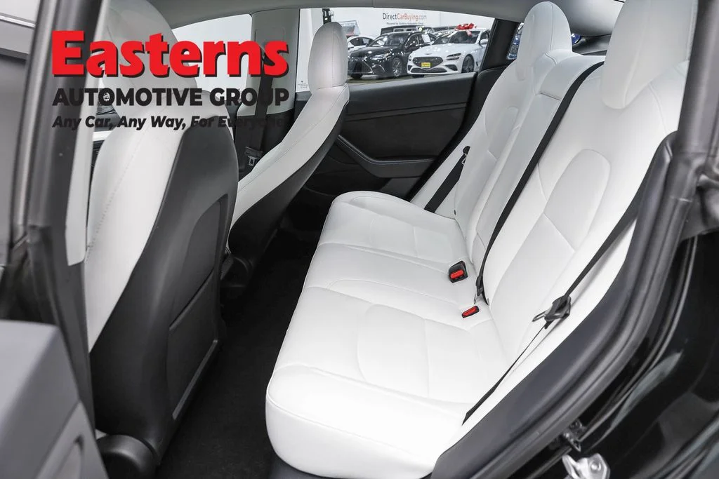 Used 2022 Black Tesla Long Range image 16