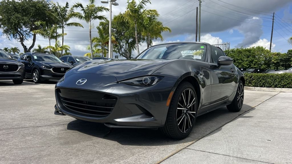 2025 Mazda MX-5 Miata RF Grand Touring - Photo 32