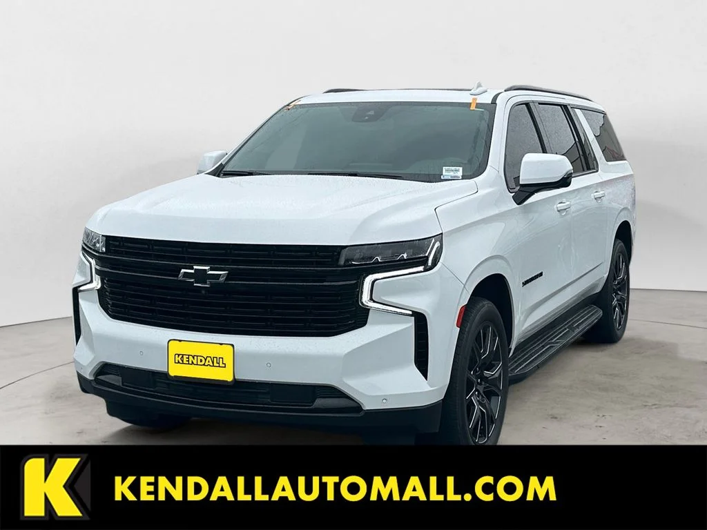 Used 2023 White Chevrolet RST image 1