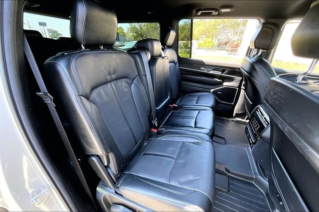 Used 2022 White Jeep Series III image 22