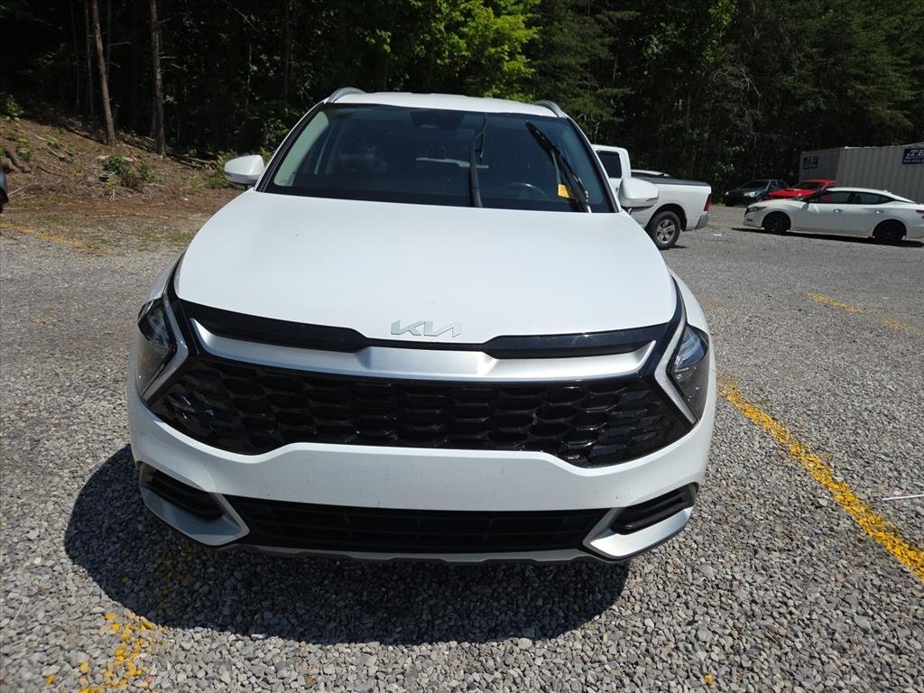 Used 2023 White Kia EX image 2