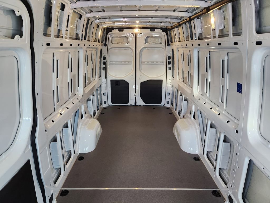 2026 Mercedes-Benz Sprinter Cargo Van Base - Photo 18