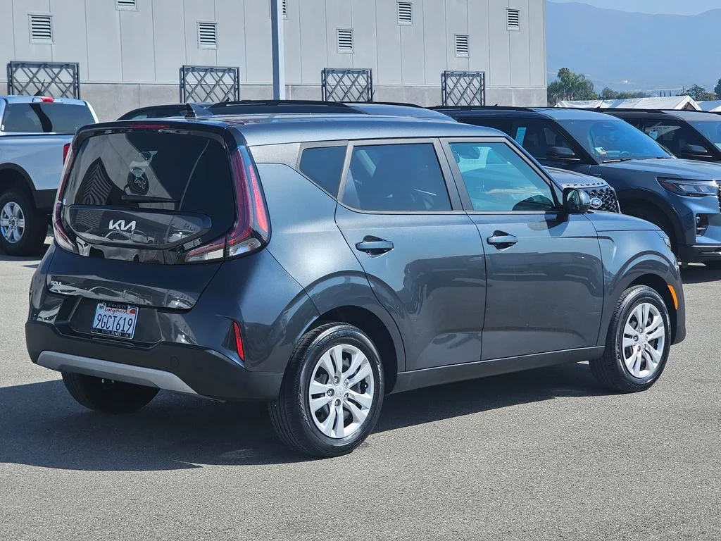 Used 2023 Gravity Gray Kia LX image 6
