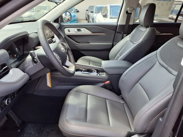 New 2026 Agate Black Metallic Ford Active image 10
