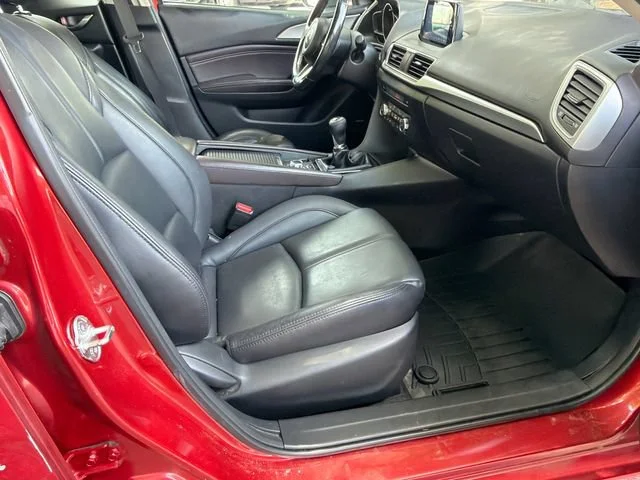 Used 2018 Red Mazda Touring image 13