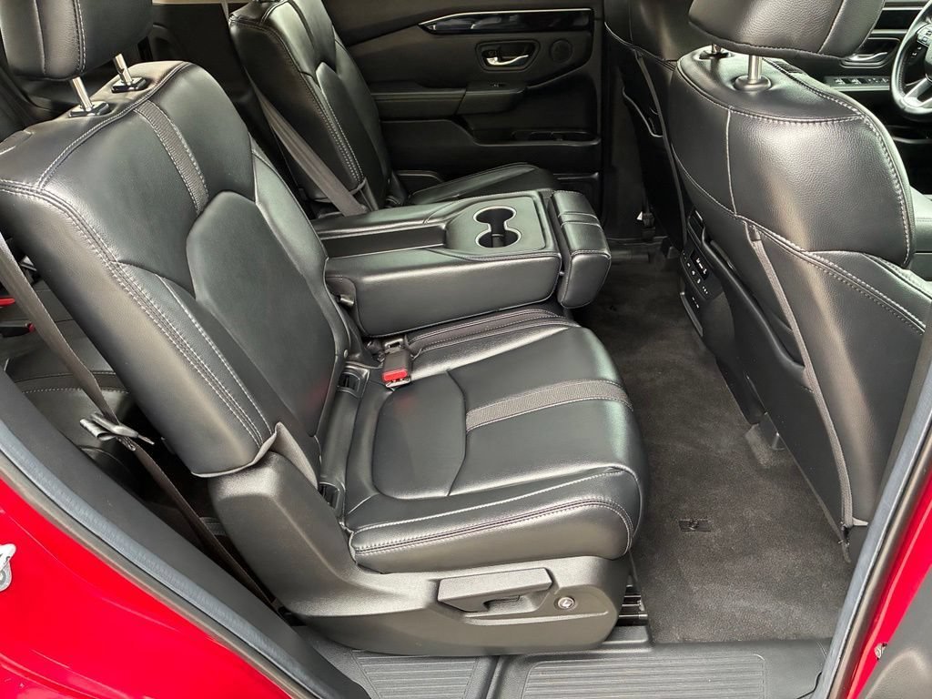 Used 2025 Red Honda EX-L+ image 16