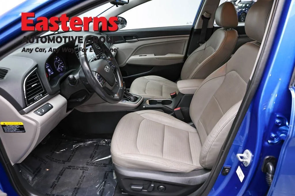 Used 2017 Blue Hyundai Limited image 15