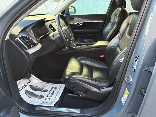Used 2021 Gray Metallic Volvo T6 Inscription image 11