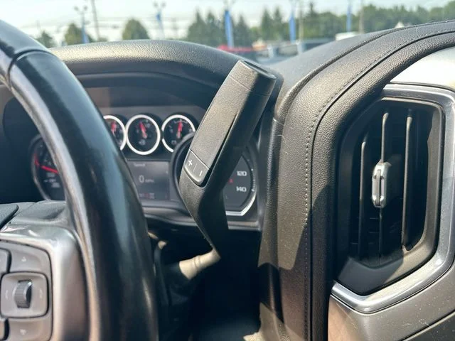 Used 2021 Blue Chevrolet RST image 19
