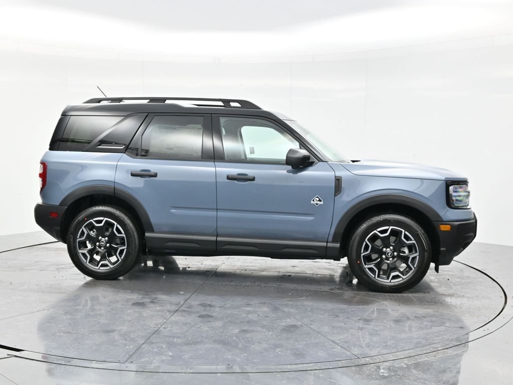 New 2026 Azure Gray Metallic Tri-Coat Ford Outer Banks® image 4