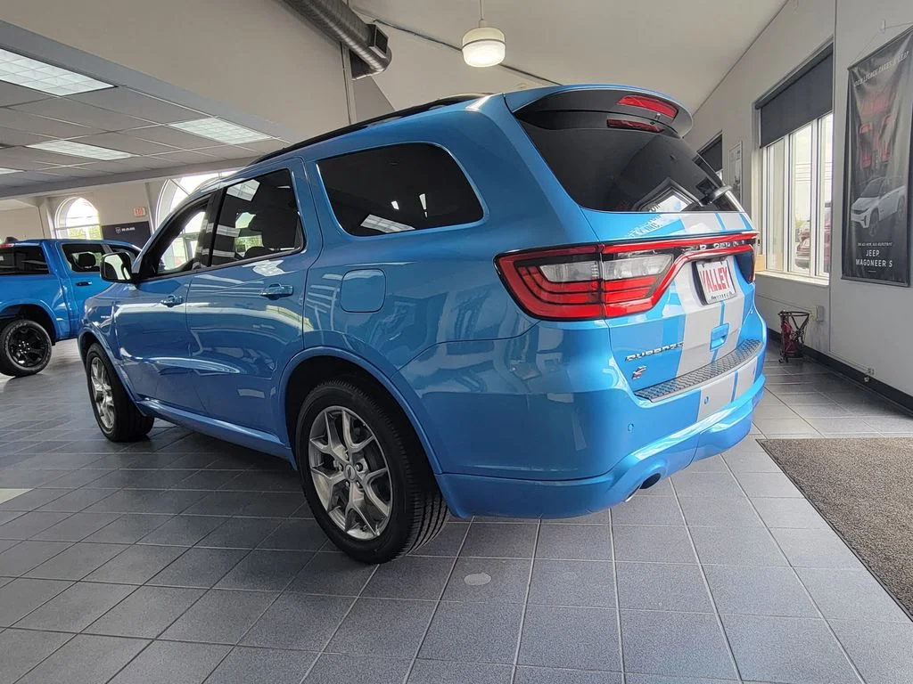 New 2026 B5 Blue Exterior Paint Dodge GT Plus HEMI V8 image 4
