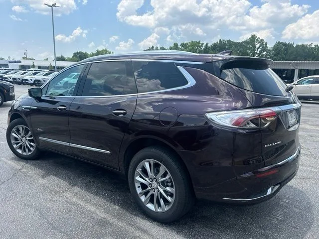 Used 2023 Red Buick Avenir image 11