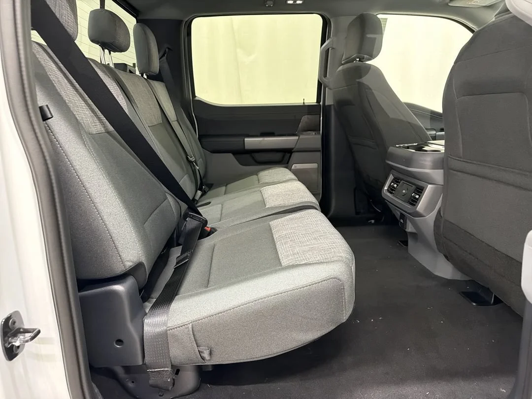 New 2026 Oxford White Ford F-250® XLT image 20