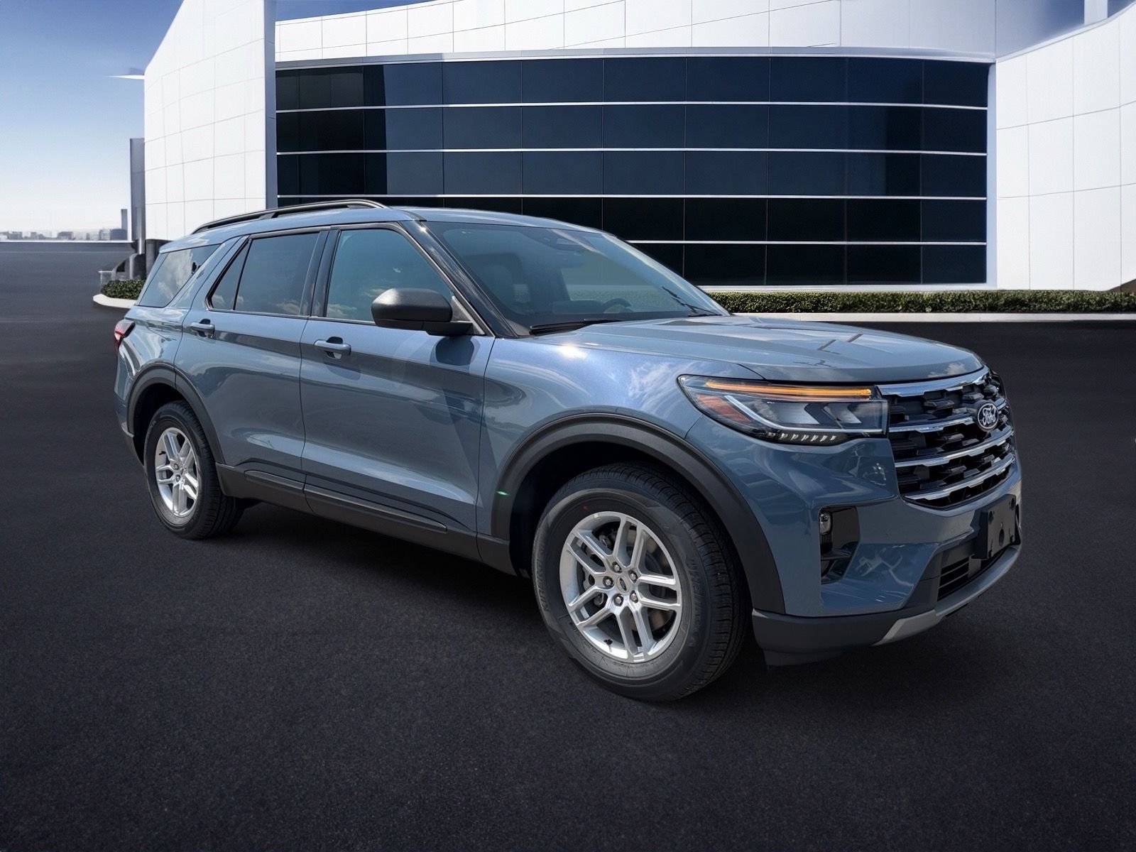 New 2027 Vapor Blue Metallic Ford Active image 2