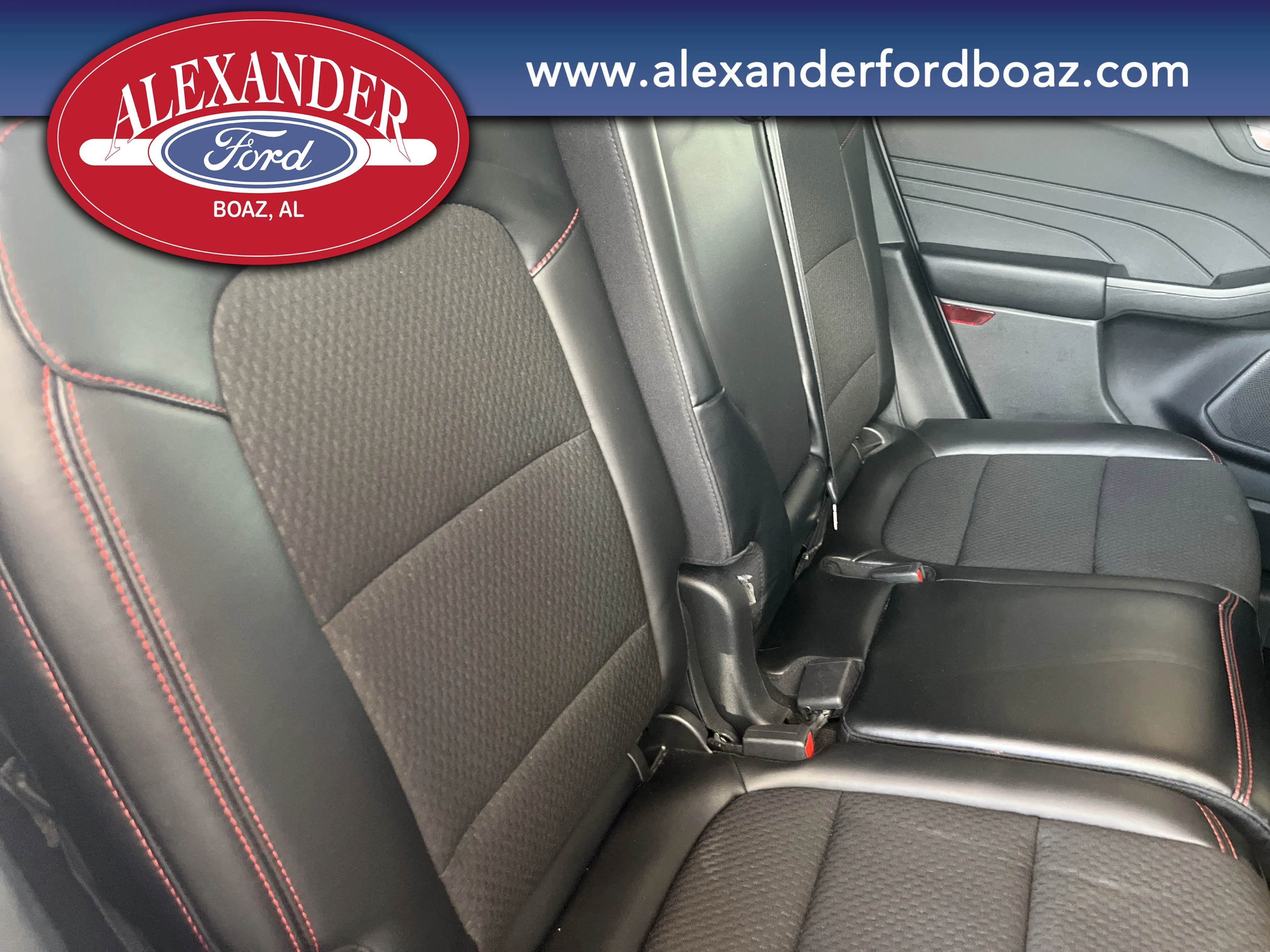 2024 Ford Escape ST-Line - Photo 18