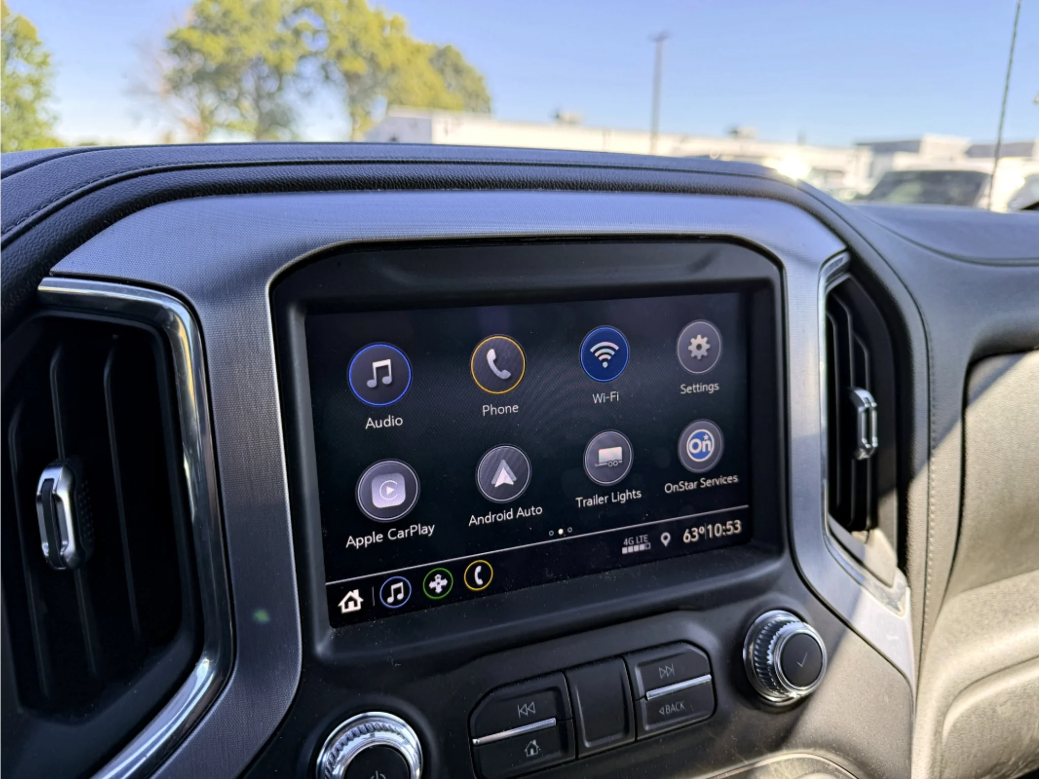 Used 2022 Pacific Blue Metallic GMC Elevation image 12