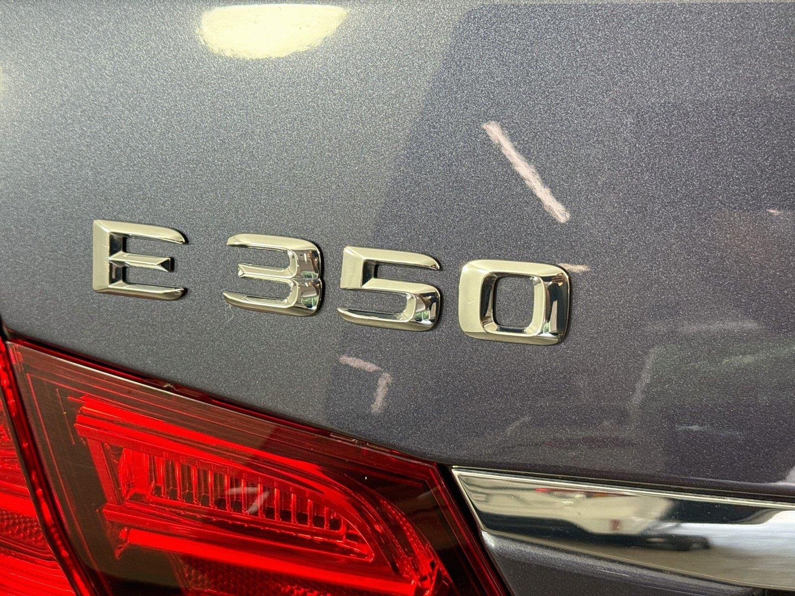 Used 2015 Indigo Blue Metallic Mercedes-Benz E 350 Sport image 15