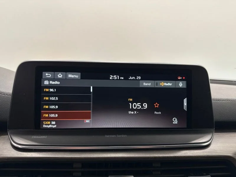 Used 2021 Black Kia SX image 32