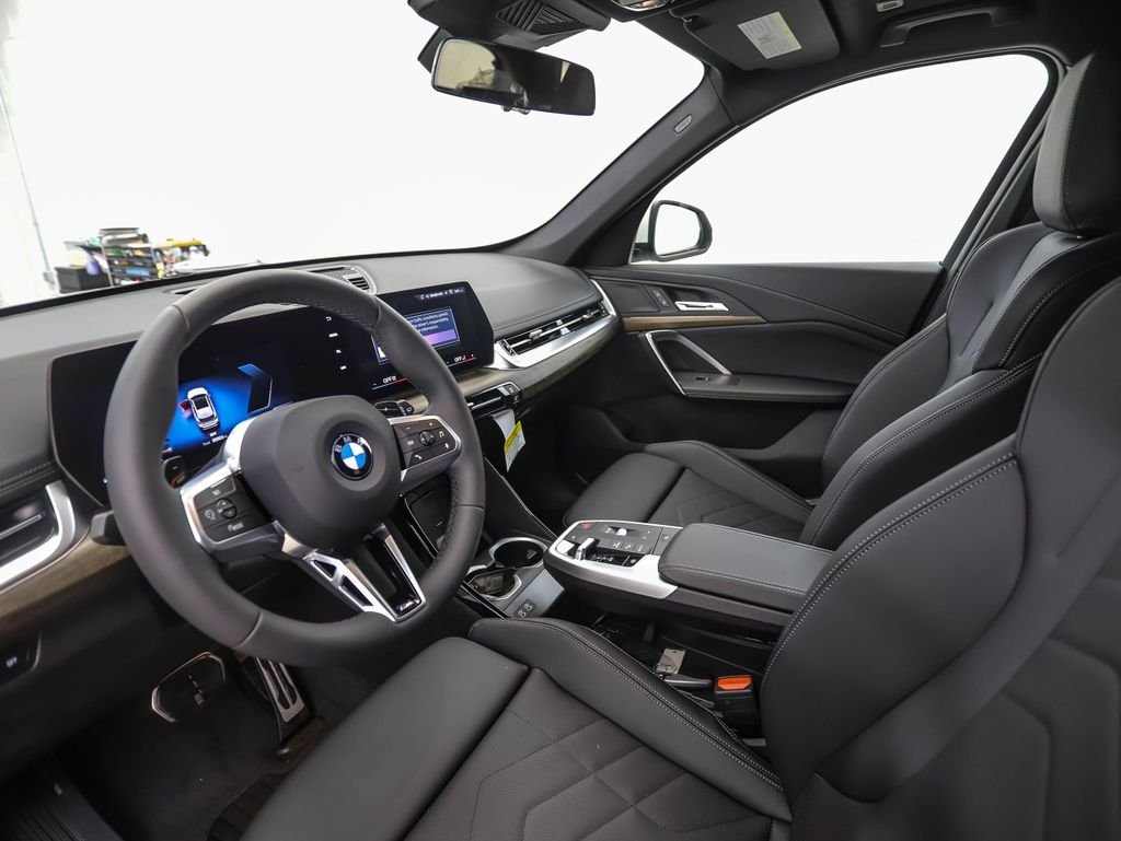 Used 2026 Alpine White BMW xDrive28i image 11