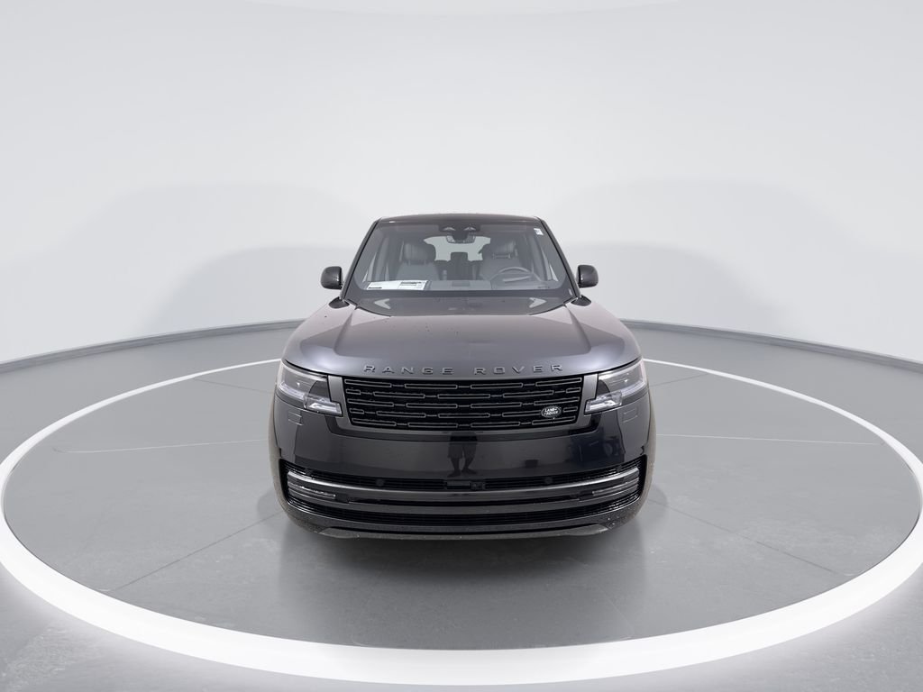 New 2026 CARP GRY PRM MT Land Rover SE LWB image 3